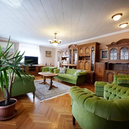 Hajduhegy Vendeghaz Apartment Eger Exterior photo