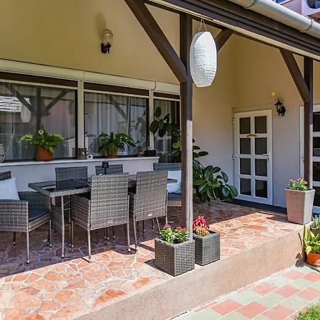 Hajduhegy Vendeghaz Apartment Eger Exterior photo